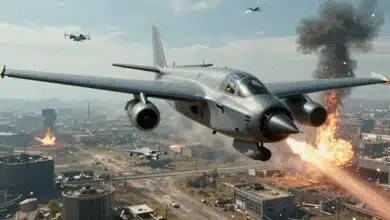 Caça de combate futurista de Project Wingman voando sobre uma paisagem devastada, cercado por mísseis, explosões e aeronaves inimigas