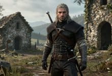 Geralt de Rívia explorando uma paisagem medieval sombria de The Witcher 3, com espada, sinais mágicos e ruínas ao fundo
